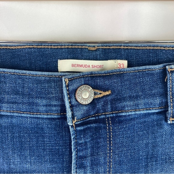 LEVI Strauss & Co Bermuda Shorts size 33 - Picture 7 of 11